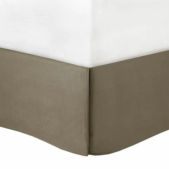 Madison Park Wagner 7-Piece Velvet Pieced Comforter Set With Shams - Image 10