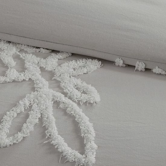 Madison Park Pansy 3-Piece Tufted Cotton Chenille Floral Comforter Set Gray - Image 2