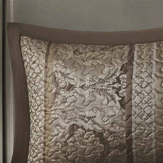 Madison Park Venetian 5-piece Jacquard Bedspread Set - Image 7