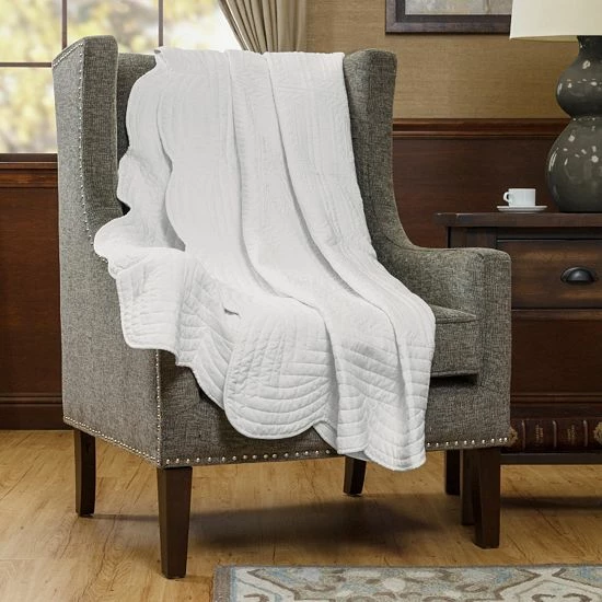 Madison Park Marino Oversized Quilted Throw With Scalloped Edges White - Image 4