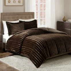 Madison Park Duke Faux Fur Comforter Set With Shams Chocolate