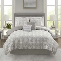 Madison Park Maxwell 6-Piece Comforter Set With Coordinating Pillows