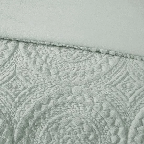 Madison Park Arya Medallion Ultra Plush Comforter Set With Shams Ivory - Image 2