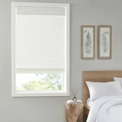 Madison Park Oakley Bamboo Light Filtering Cordless Roman Shade White