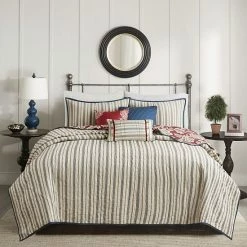 Madison Park Georgia 6-piece Coverlet Set Red