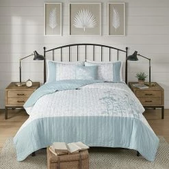 Madison Park Jolie Floral Embroidered Microfiber 4-piece Coverlet Set With Coordinating Pillow Blue