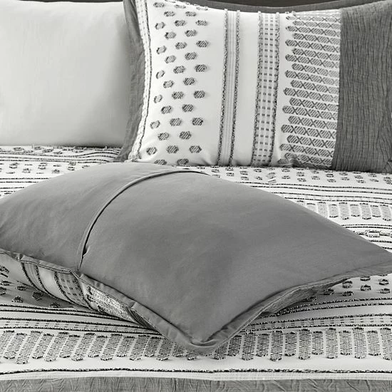 Madison Park Alan 3-Piece Clipped Jacquard Duvet Cover Set With Shams - Image 7