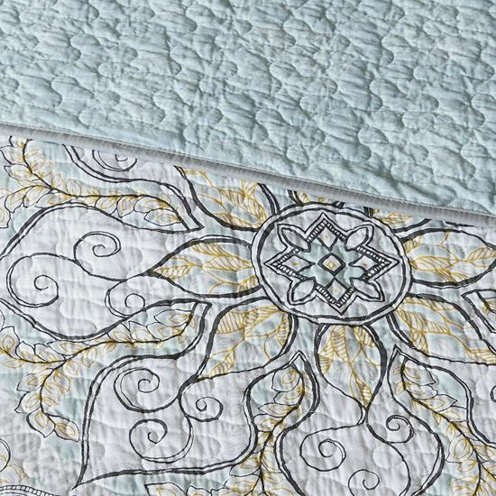 Madison Park Joanna 6-piece Reversible Cotton Sateen Coverlet Set - Image 4