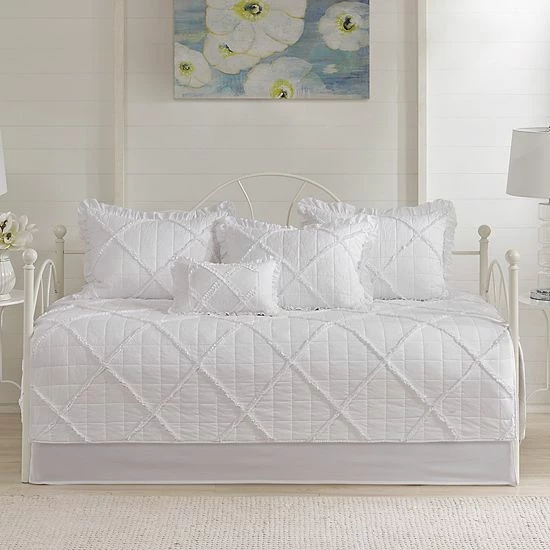 Madison Park 6-piece Wendy Daybed Set - Image 2