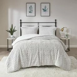 Madison Park Adelyn Back Print Brushed Faux Fur Duvet Cover Set With Shams