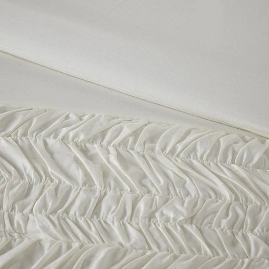 Madison Park Emma Duvet Cover Set With Shams White - Image 2