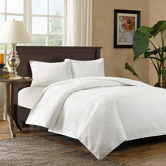 Madison Park Adelle 3-piece Coverlet Set White - Image 4