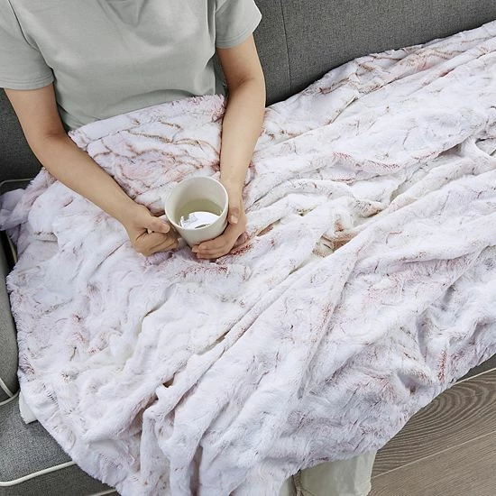 Madison Park Sachi Oversized Faux Fur Throw Blush - Image 3